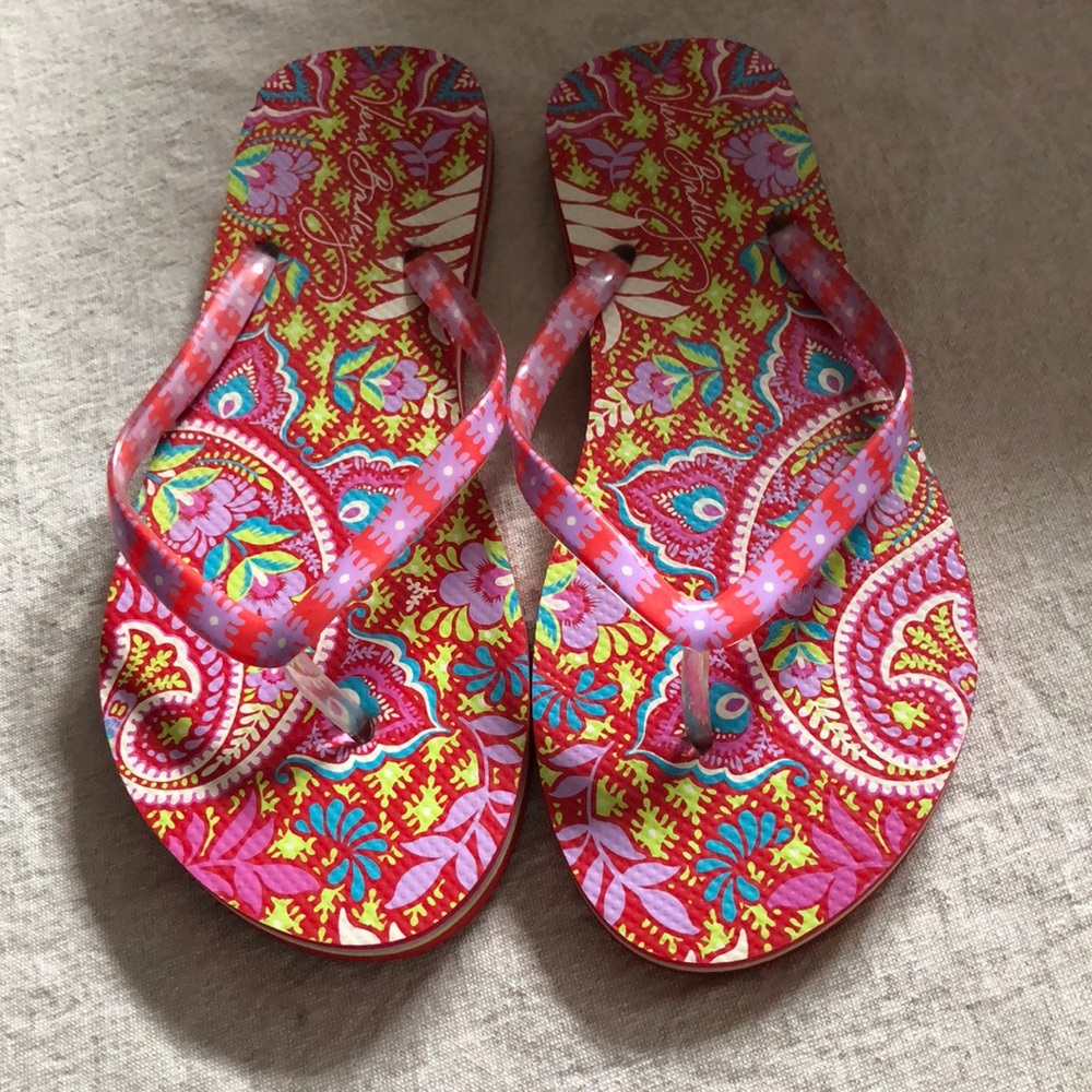 Vera Bradley flip flops